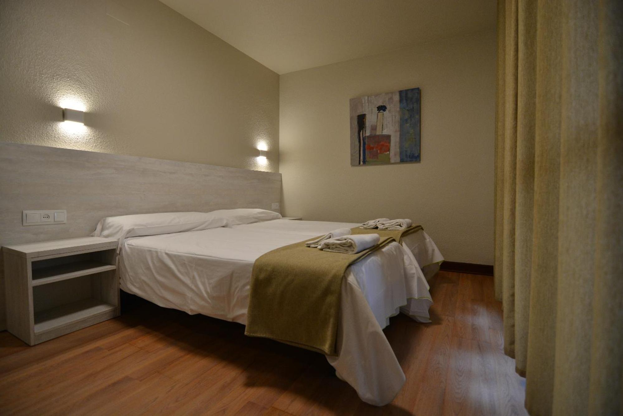 Hotel&Bar Ducay Олите Екстериор снимка