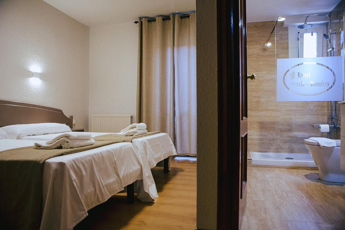 Hotel&Bar Ducay Олите Стая снимка