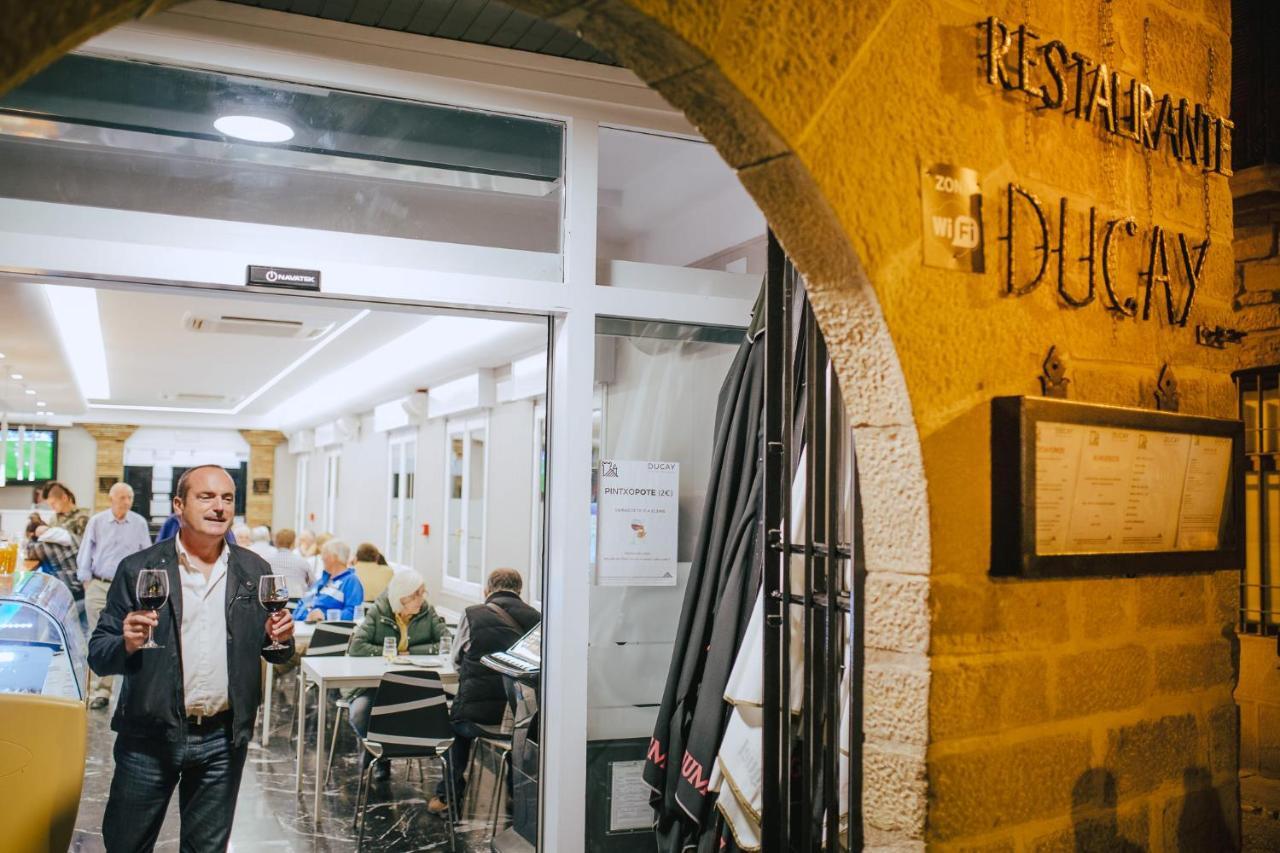 Hotel&Bar Ducay Олите Екстериор снимка