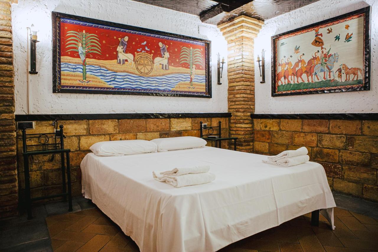 Hotel&Bar Ducay Олите Екстериор снимка